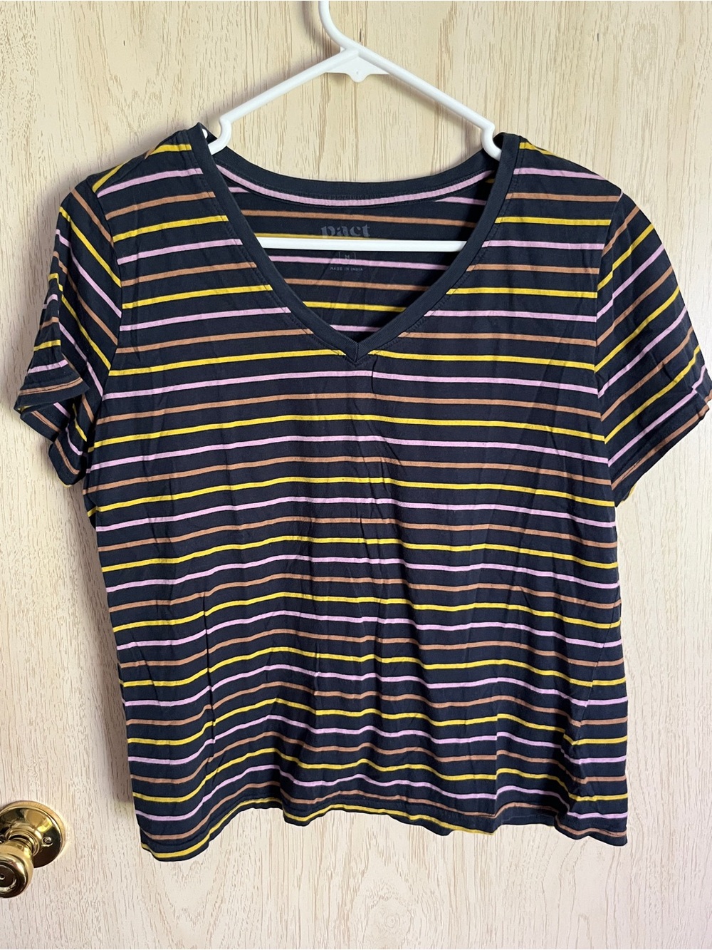 PACT V-Neck Tee Striped Organic Cotton Size Medium